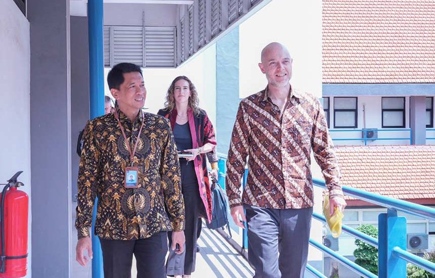 Kolaborasi Strategis Bidang Semikonduktor
