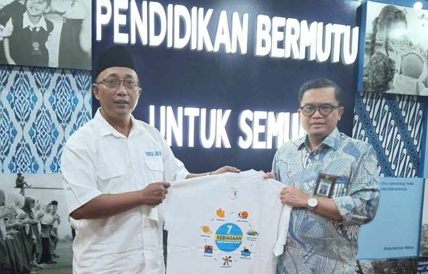 Kolaborasi SMSI Jatim – Kemendikdasmen Tingkatkan Literasi