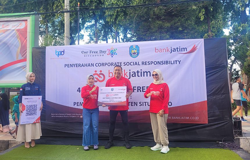 CSR 455 Tenda Portabel Bank Jatim untuk UMKM Situbondo