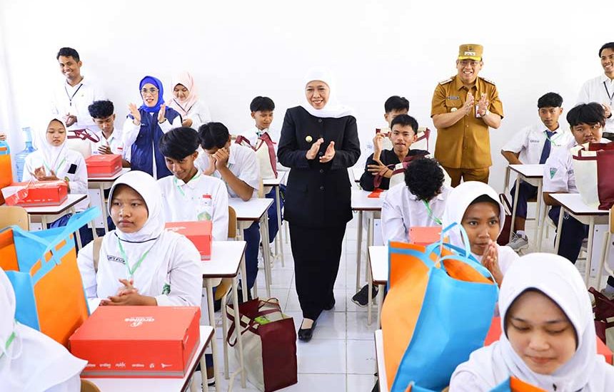 Lancar Hari Pertama Sekolah Rakyat