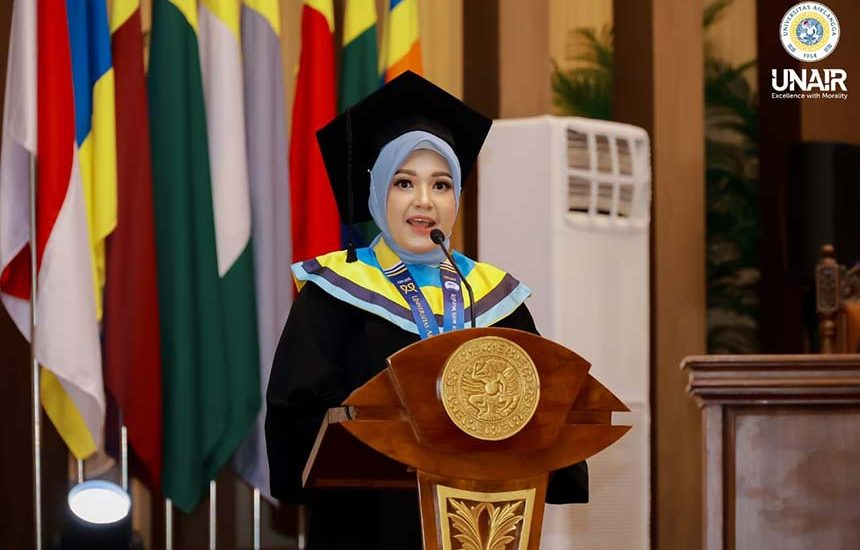 Dosen FKP Unair Raih Gelar Doktor Cumlaude