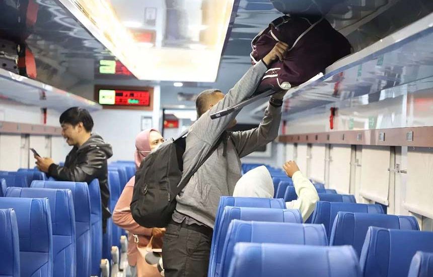 KAI Perbanyak Kereta Ekonomi New Generation