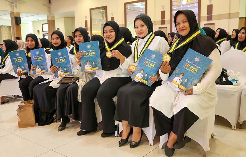 800 Warga Lulus Jadi Orang Tua Inspiratif