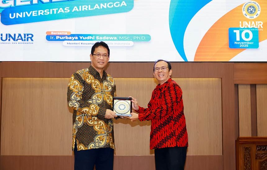 Menkeu Purbaya Hadiri Studium Generale Unair