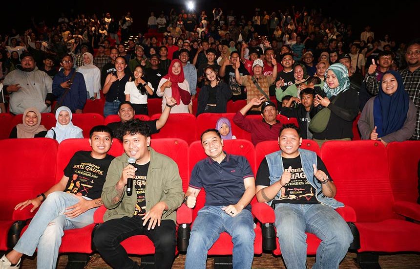 Eri Cahyadi Nobar Film Karya Arek Suroboyo