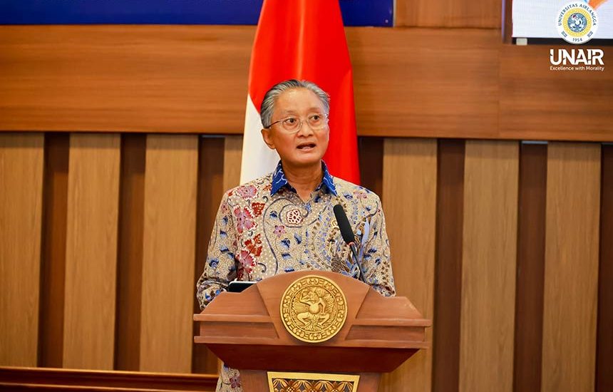 Menteri PU Paparkan Arah Baru Infrastruktur di Unair