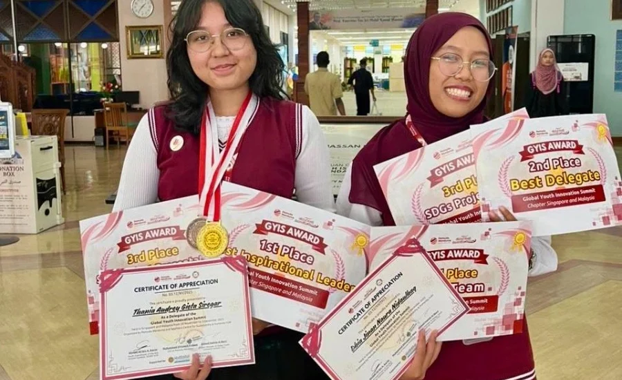 Mahasiswa UNAIR Raih Tiga Penghargaan Internasional di Global Youth Innovation Summit
