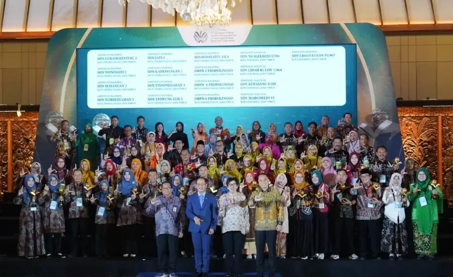 Rekor Nasional! Surabaya Raih Penghargaan Adiwiyata Terbanyak di Indonesia Tahun 2025