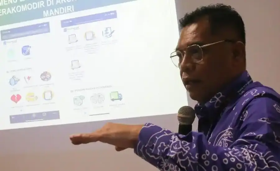 Pemkot Surabaya Tegaskan Tak Ada Kebocoran Data, Penayangan Adminduk untuk Verifikasi Domisili Warga Kepala Dispendukcapil Kota Surabaya, Eddy Christijanto