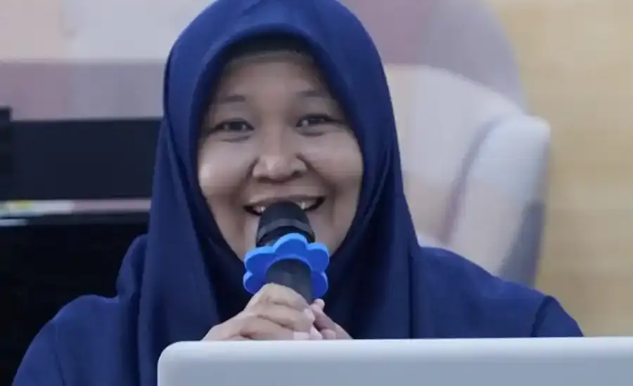 Direktur Pendidikan Sarjana dan Pascasarjana ITS Prof Dr Eng Chastine Fatichah SKom MKom (foto: Dok Humas ITS)