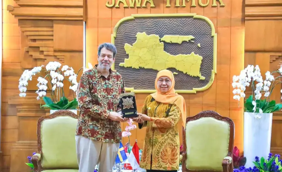 Temui Dubes Swedia di Grahadi, Khofifah Dorong SRRL dan Beasiswa untuk Siswa Jatim