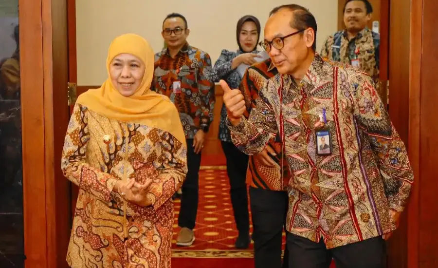 Khofifah Soroti Strategi Ekonomi Jatim di Forum Jatim Talk, Tekankan Hilirisasi dan Investasi Berkelanjutan