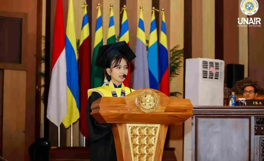 Dari Rasa Ragu ke Prestasi, Mahasiswa UNAIR Ini Raih Cumlaude dan Beasiswa S2