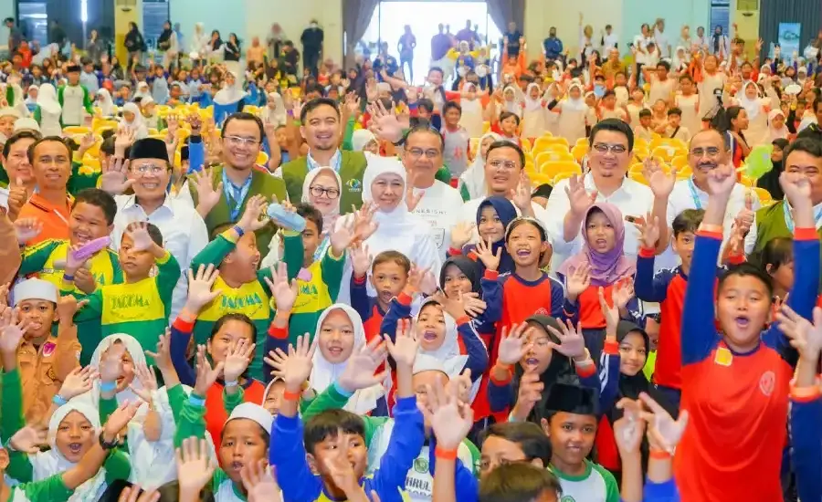 Aturan Baru Gadget di Sekolah Jatim Resmi Berlaku, Fokuskan Siswa pada Interaksi dan Kualitas Belajar