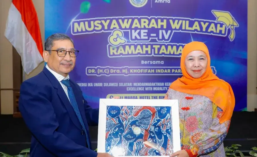 Hadiri Muswil IKA UNAIR Sulsel, Khofifah Dorong Kolaborasi Riset Barat-Timur untuk Pembangunan Inklusif