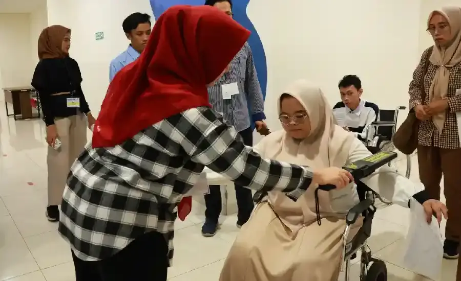 UNAIR Fasilitasi 22 Peserta Disabilitas Ikuti UTBK 2026, Bukti Akses Pendidikan Semakin Inklusif UNAIR fasilitasi 22 peserta disabilitas dalam UTBK 2026 dengan akses inklusif, dukung kesetaraan pendidikan tinggi di Indonesia.