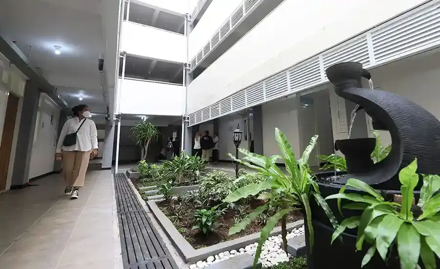 Rusunami untuk Gen Z, Strategi Surabaya Perluas Akses Hunian di Tengah Ambisi Kota Global Surabaya hadirkan rusunami bagi Gen Z untuk perluas akses hunian terjangkau dan dorong kota inklusif di tengah perkembangan urban.