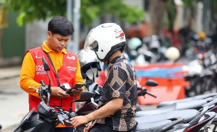 HJKS Ke-733, Pemkot Surabaya Beri Promo Transportasi dan Parkir Rp733 Melalui QRIS