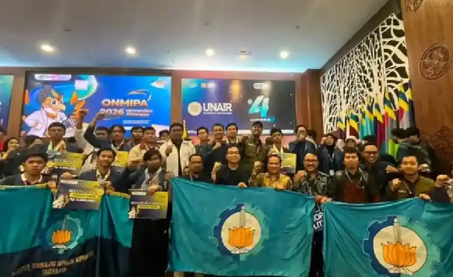 ITS Tembus Empat Besar ONMIPA-PT 2026, Raih Dua Emas dan Cetak Absolute Winner Bidang Kimia ITS masuk empat besar nasional ONMIPA-PT 2026 dengan dua medali emas, satu perak, dua perunggu, dan satu Absolute Winner bidang Kimia.