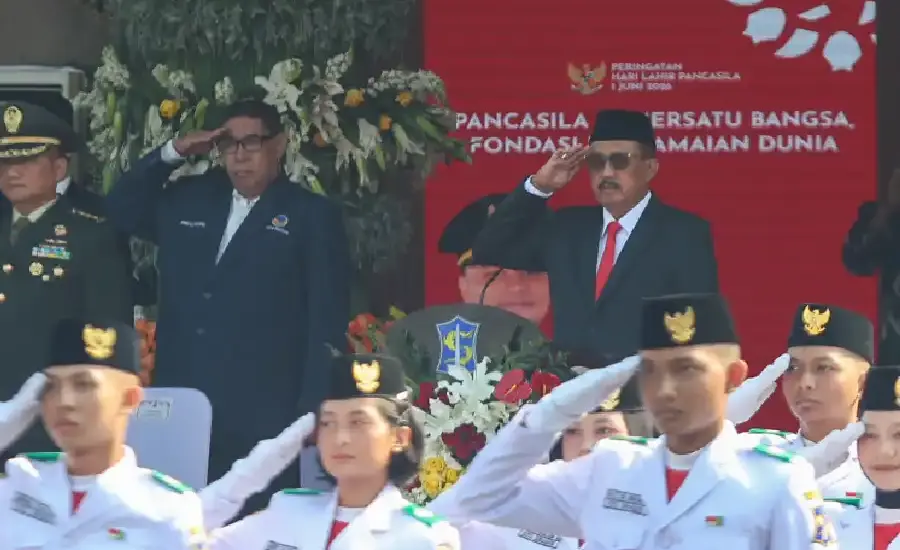 Armuji: Pancasila Jangkar Moral Bangsa dan Pemersatu Indonesia Pemkot Surabaya memperingati Hari Lahir Pancasila 2026. Wawali Armuji menegaskan Pancasila sebagai jangkar moral bangsa dan pemersatu Indonesia.