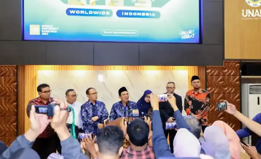 QS WUR 2027: Universitas Airlangga Tembus Peringkat 276 Dunia dan Masuk Tiga Besar Kampus Indonesia Universitas Airlangga menempati peringkat 276 dunia dalam QS WUR 2027 dan mengukuhkan posisi sebagai tiga besar perguruan tinggi terbaik di Indonesia.