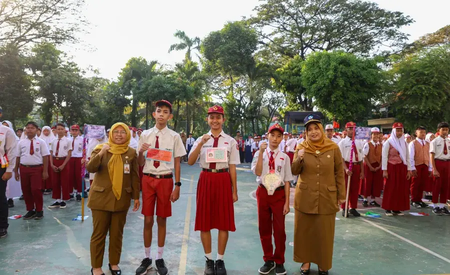 MPLS Ramah Anak di Surabaya Diawasi Langsung Kementerian, Dispendik Pastikan Bebas Perpeloncoan