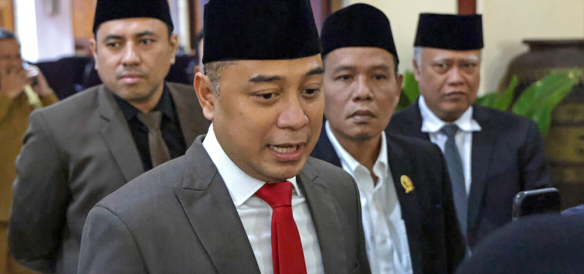 Sumbangan HUT ke-81 RI Harus Sukarela, Wali Kota Eri Ingatkan RT/RW Kelola Dana Secara Transparan