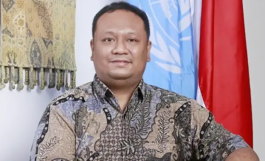 Alumni FEB UNAIR Berkiprah di PBB dan Lembaga Global, Erlangga Landiyanto Bagikan Kunci Menembus Karier Internasional Erlangga Agustino Landiyanto, SE MA MSc MPA PhD