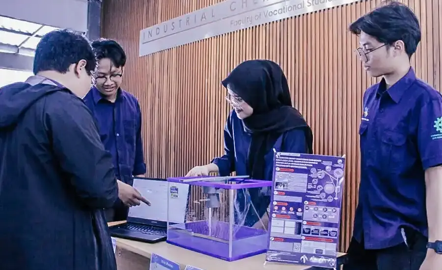 FIPEC 2026 ITS Tampilkan 150 Inovasi Mahasiswa, dari AI Mitigasi Banjir hingga IoT untuk Smart Farming FIPEC 2026 ITS memamerkan lebih dari 150 inovasi mahasiswa, mulai dari AI mitigasi banjir, IoT smart farming, hingga otomasi industri.